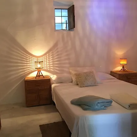 House With 5 Bedrooms In Ibiza, With Wonderful Mountain View, Private * San Antonio (Ibiza)